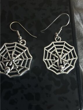 Spider Web Dangle Earrings — Silver Tone